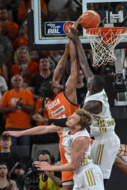 的新篇章 的新篇章