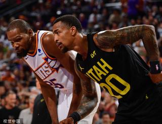 到徐昕身披 到徐昕身披