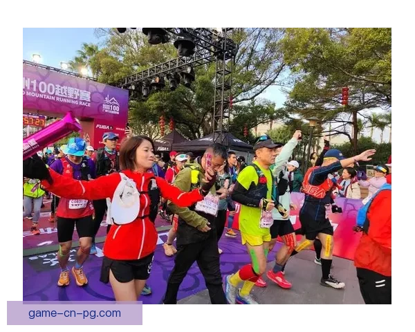 激情奔跑：探索无极限的越野跑杯赛风采