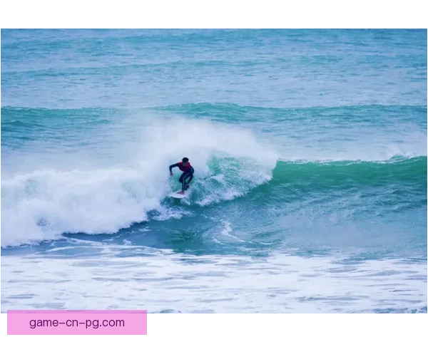 海浪翻涌，擎浪前行，冲浪狂潮，实时比分！